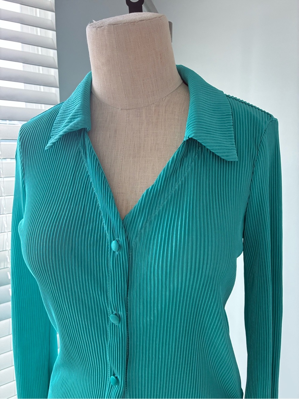 NWT RO&DE Women's Turquoise Ribbed V-Neck Long Matching Set - Picture 2 of 15